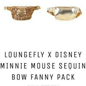 NEW! Loungefly mini mouse sequin fannypack